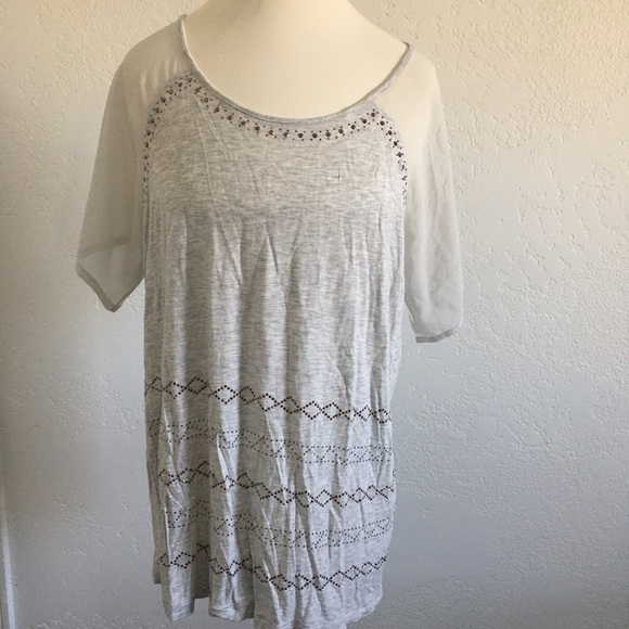 Design History Women’s scoop neck tee size XL - Picture 2 of 8